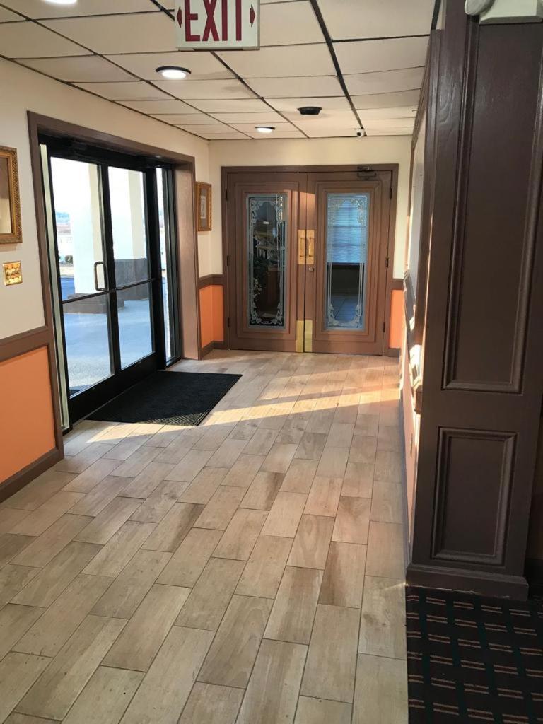 Americas Best Value Inn Holly Springs Exterior foto